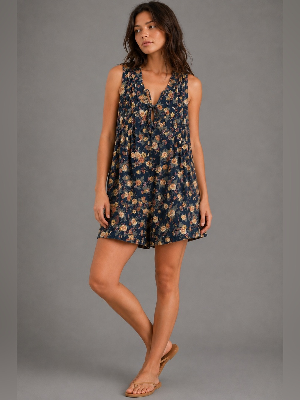 NWT Veveret Floral Denim Romper M Pleated Tie Front Sleeveless Boho